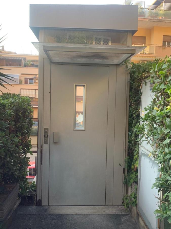 Chez Nous Apartment Rome Exterior photo
